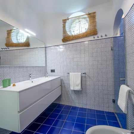 Διαμέρισμα Elio *