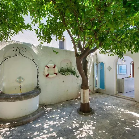 Elio * Ποζιτάνο