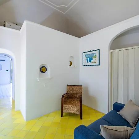 Elio Apartment