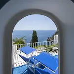 Elio Daire Positano