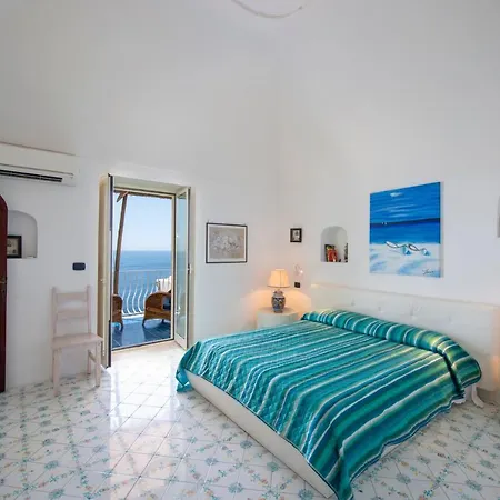 Elio Apartment